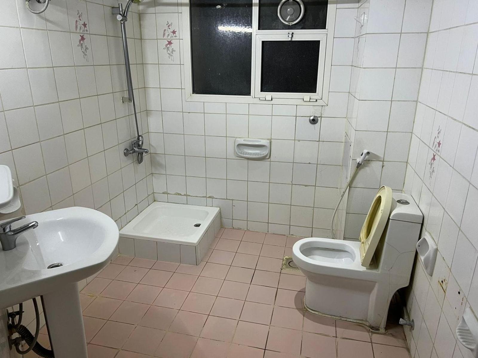 Sport Hotel Дубай Екстериор снимка