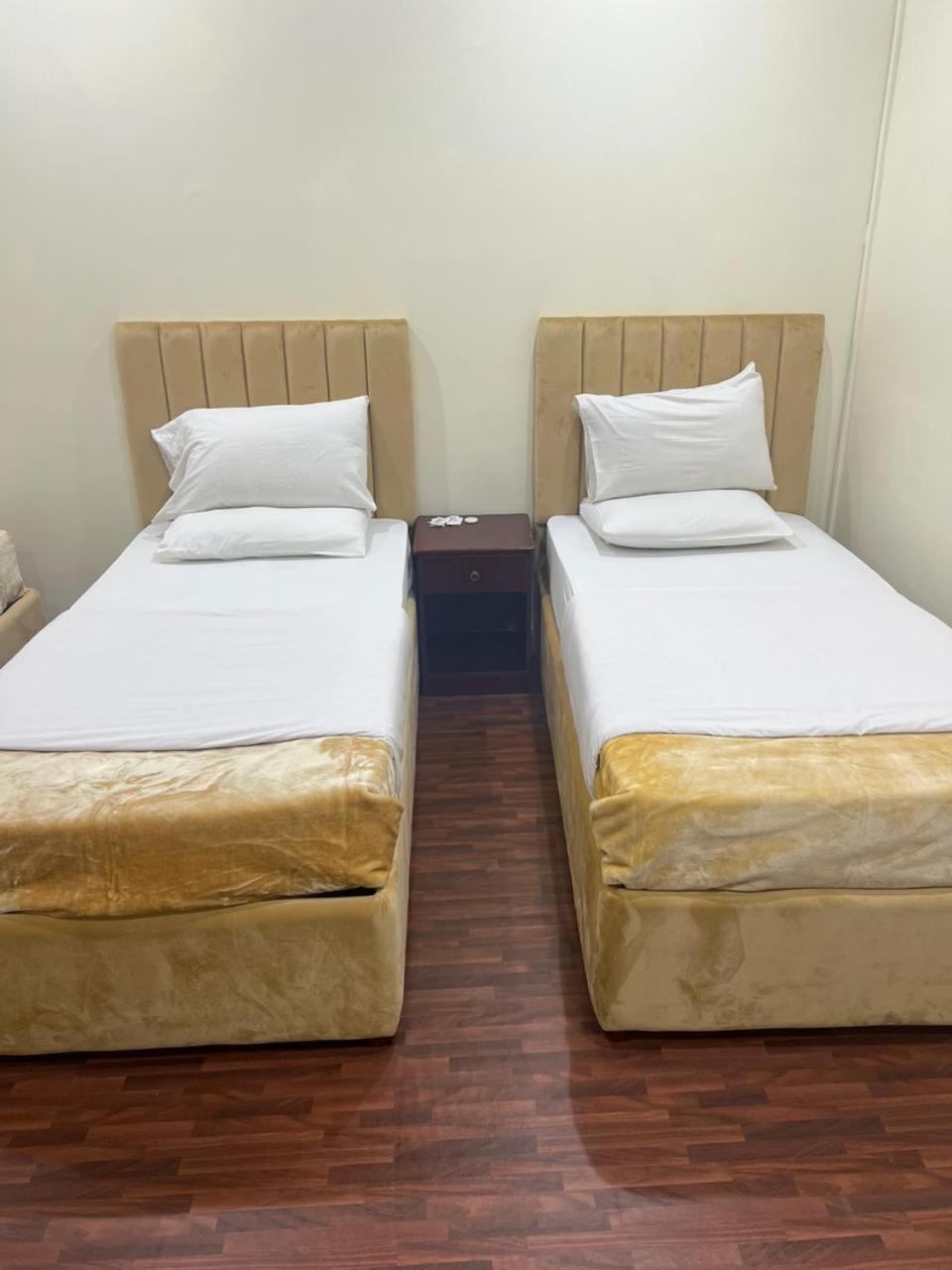Sport Hotel Дубай Екстериор снимка