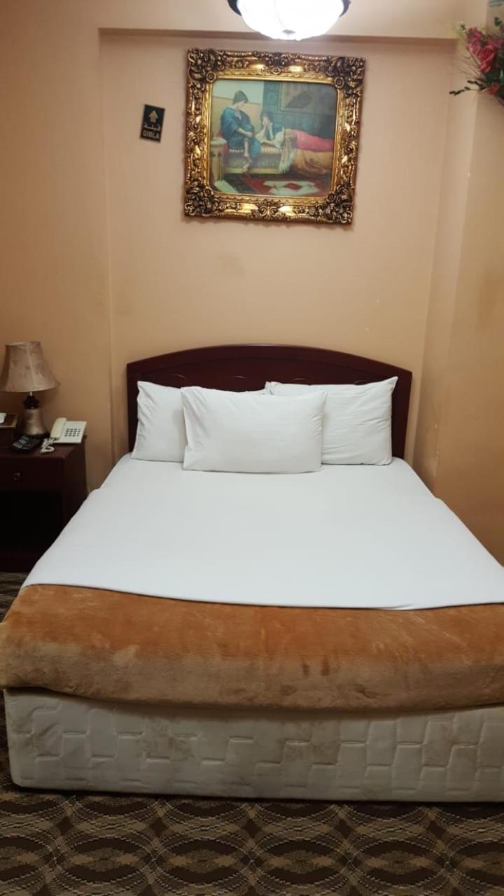 Sport Hotel Дубай Екстериор снимка